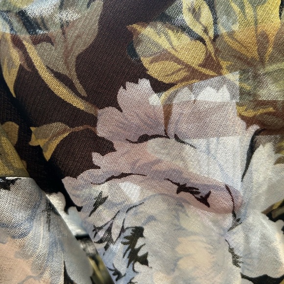 Karen Kane Black Floral Blouse - Picture 3 of 6